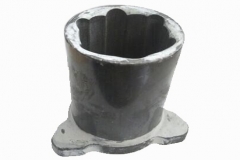 Flange sliding sleeve